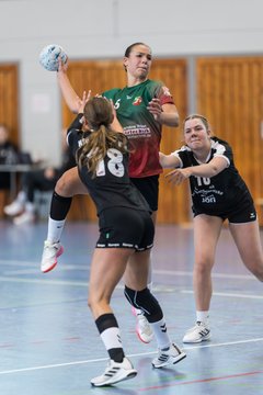 Bild 236 - wBJ HSG Kremperheide/Muensterdorf - HSG Joerl-Doppeleiche Vioel : Ergebnis: 34:23